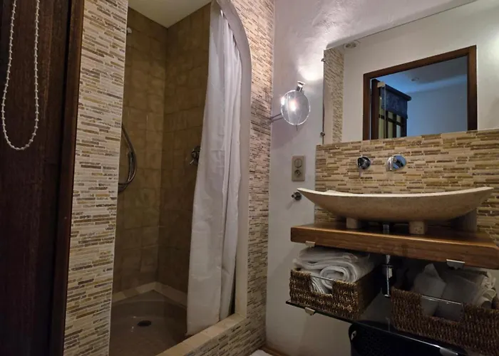 Loft Art Deco Terrasse Verriere Clim Lit King Size