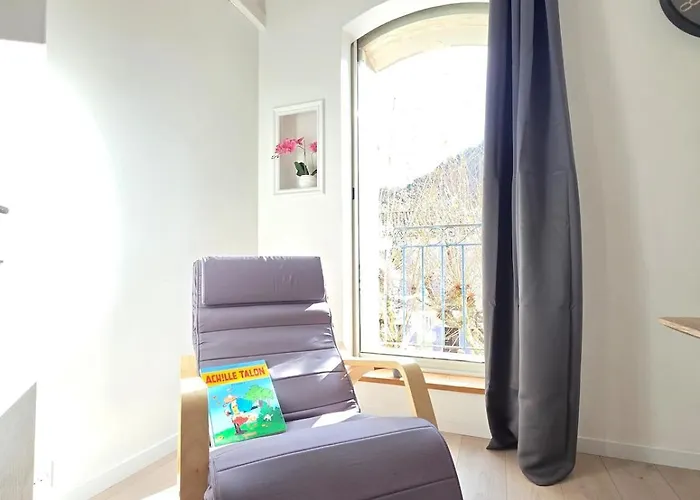 Loft Art Deco Terrasse Verriere Clim Lit King Size Digne-les-Bains