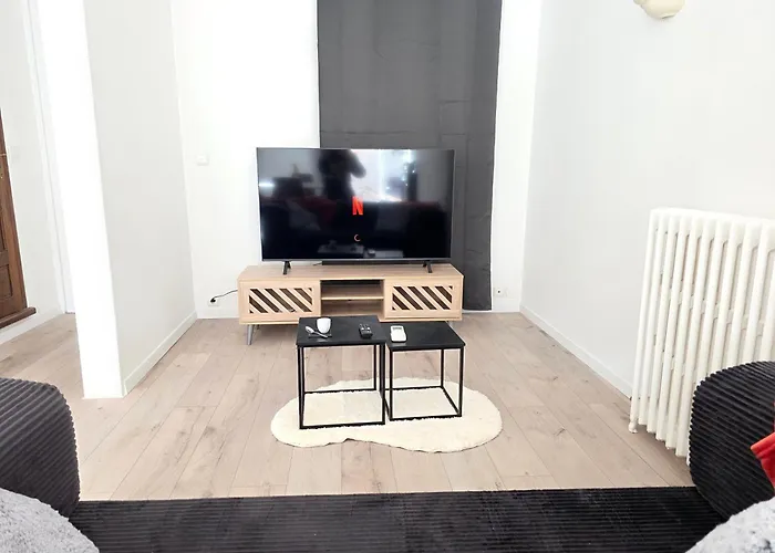 Loft Art Deco Terrasse Verriere Clim Lit King Size * Digne-les-Bains