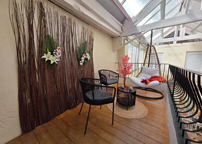 Loft Art Deco Terrasse Verriere Clim Lit King Size Apartment Digne-les-Bains